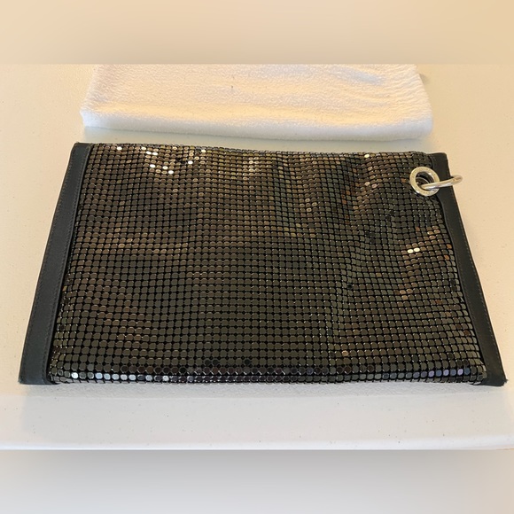 BCBG Max Azria black clutch - Picture 4 of 6